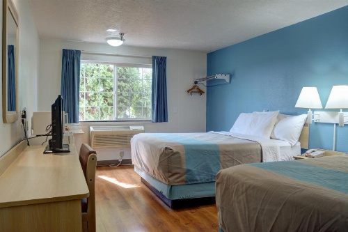 Motel 6-The Dalles, OR image 25