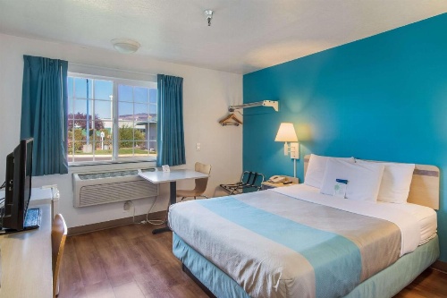 Motel 6-The Dalles, OR image 31