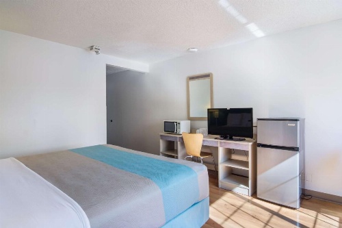 Motel 6-The Dalles, OR image 34