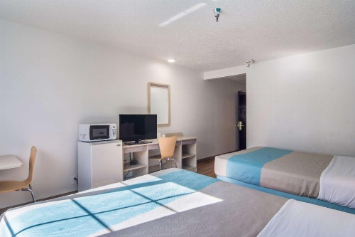 Motel 6-The Dalles, OR image 47